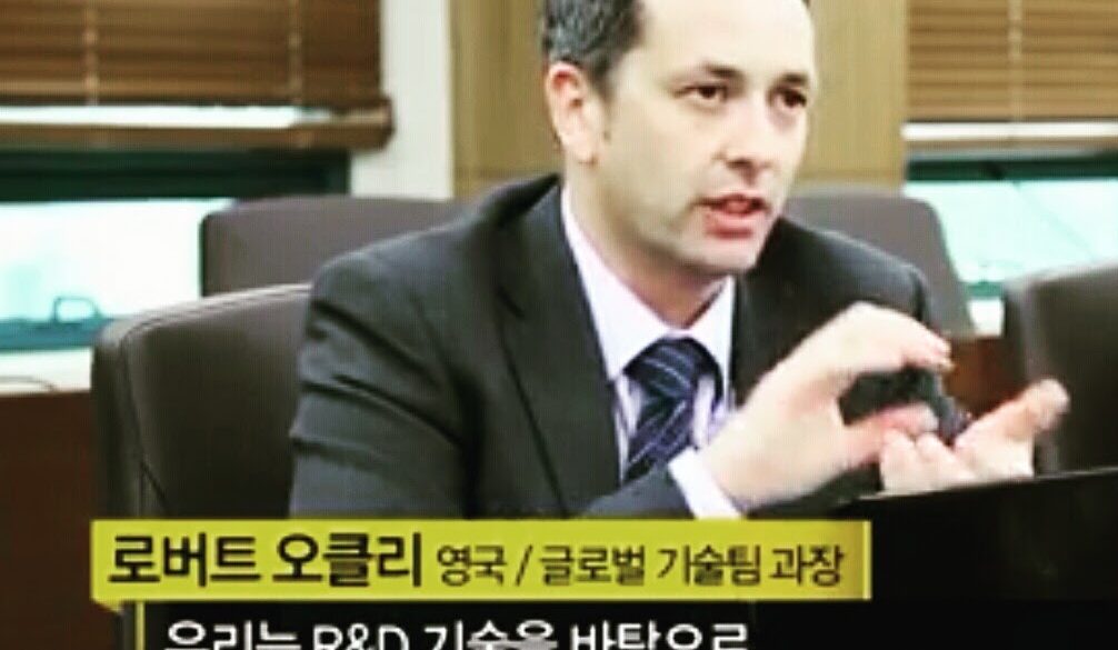 Rob Oakley Tv interview in Korea
